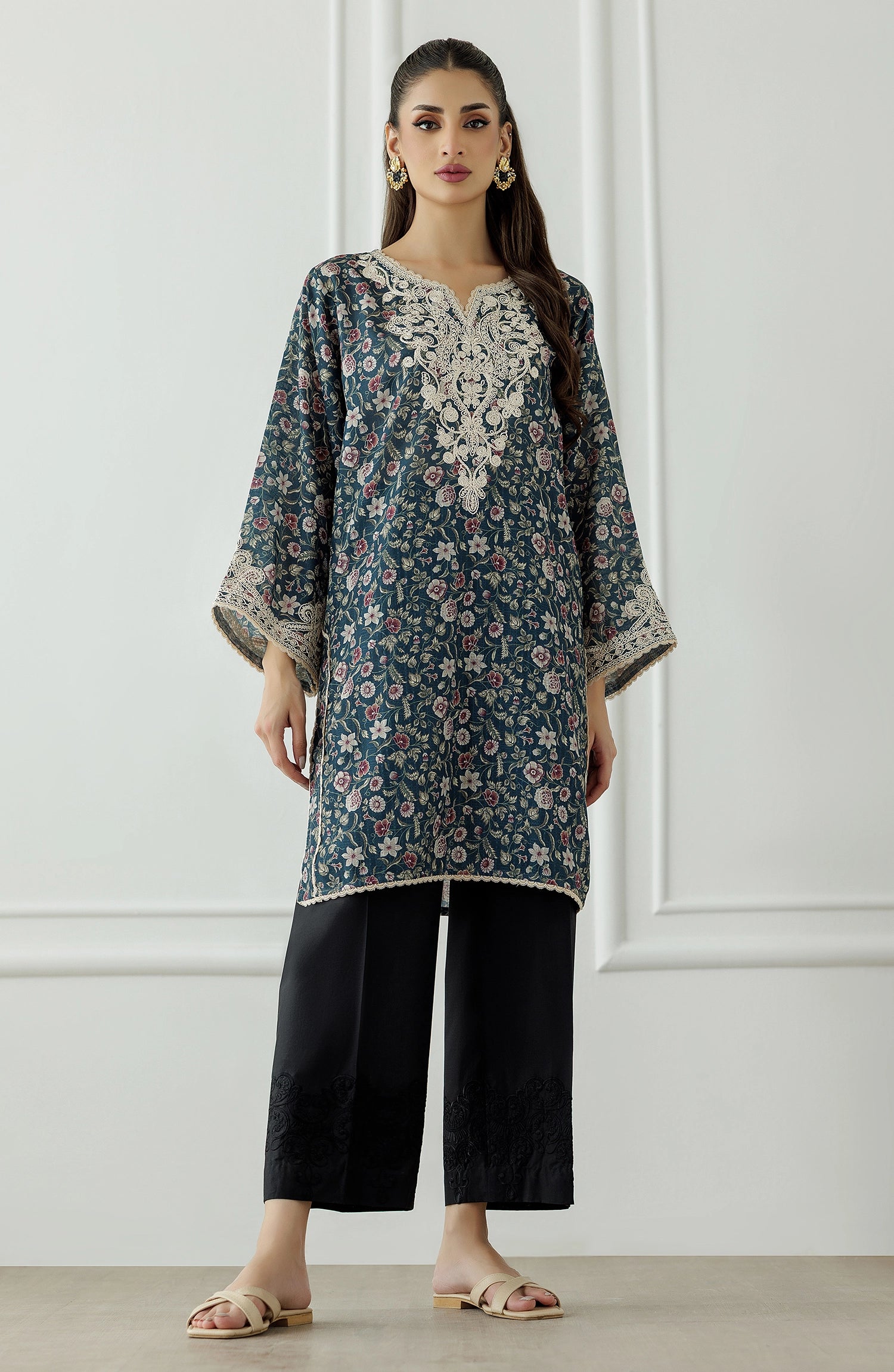 Stitched | 1 Piece | Embroidered | Poly Dobby Lawn Shirt | WRFC24S-1003/S BLACK
