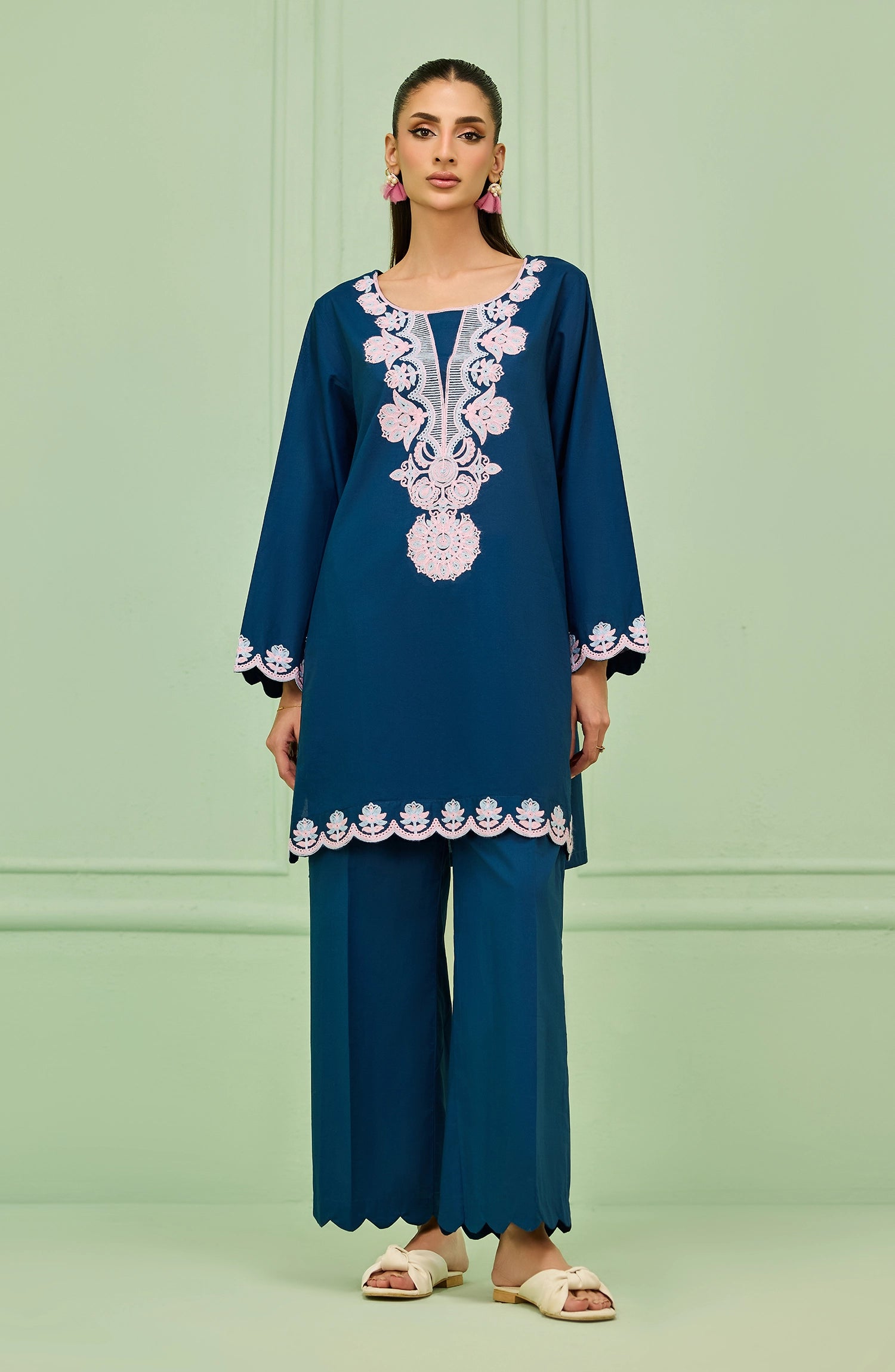 Stitched | 2 Piece | Embroidered | Lawn Shirt | WRHC26S-2020/S BLUE