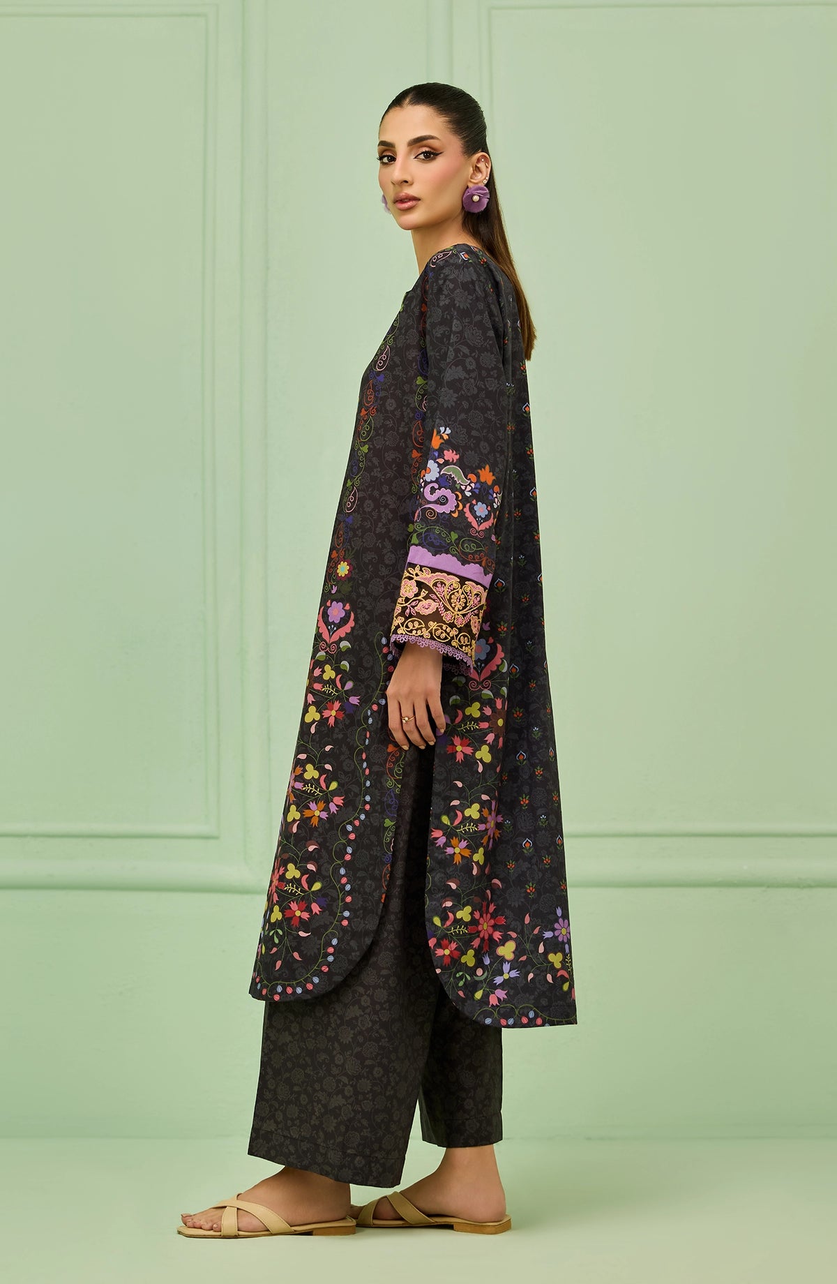 Stitched | 2 Piece | Printed | Lawn Shirt | WRFC26S-1001/S BLACK MAC BOOK