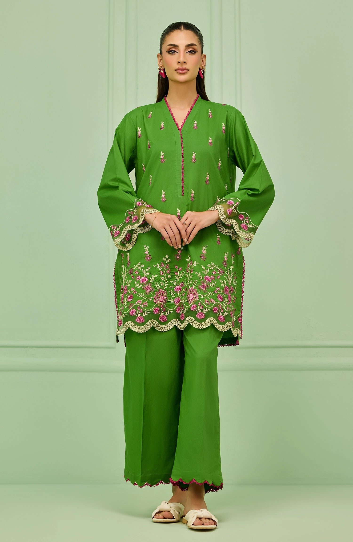 Stitched | 2 Piece | Embroidered | Lawn Shirt | WRHC26S-2017/S GREEN