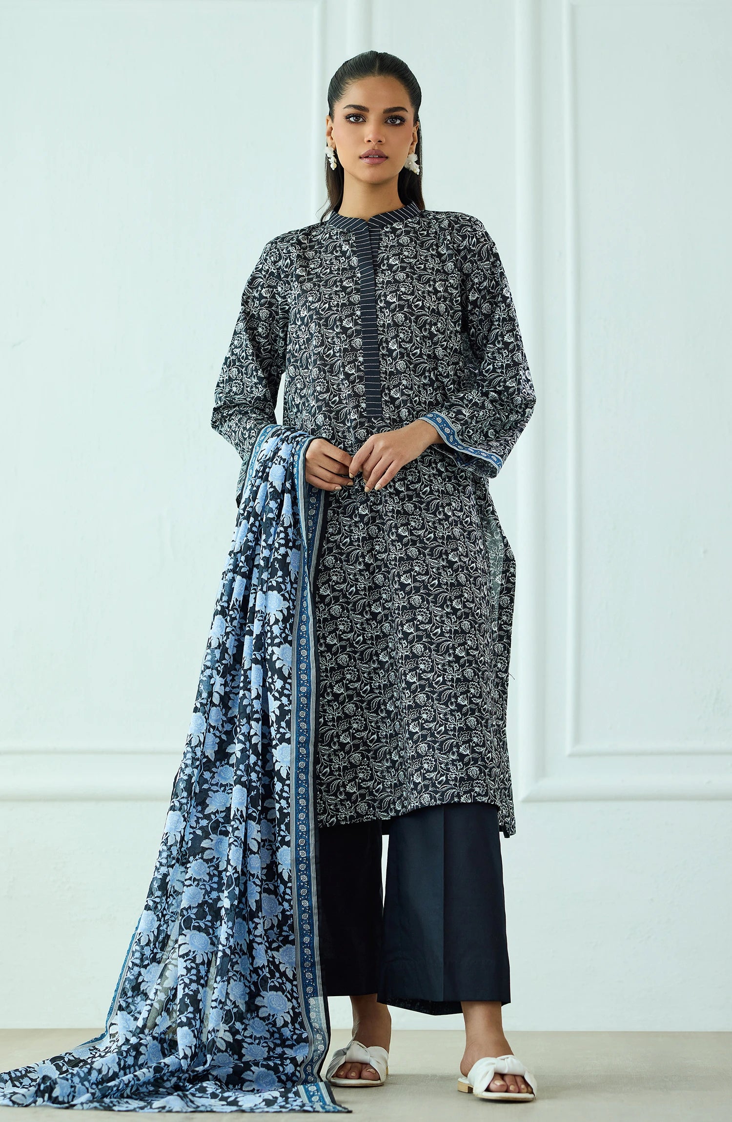 Unstitched | 3 Piece | Printed | Lawn Shirt | OTL-20385/U BLACK