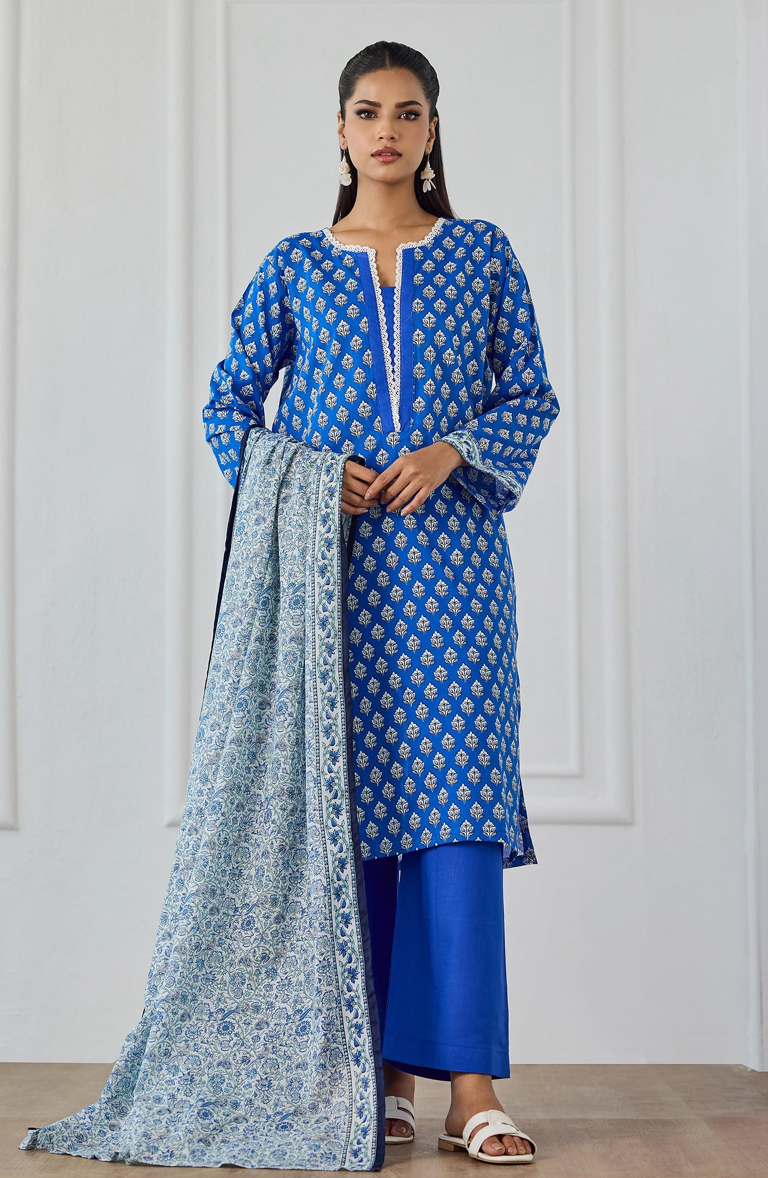 Unstitched | 3 Piece | Printed | Lawn Shirt | OTL-25-516/U BLUE