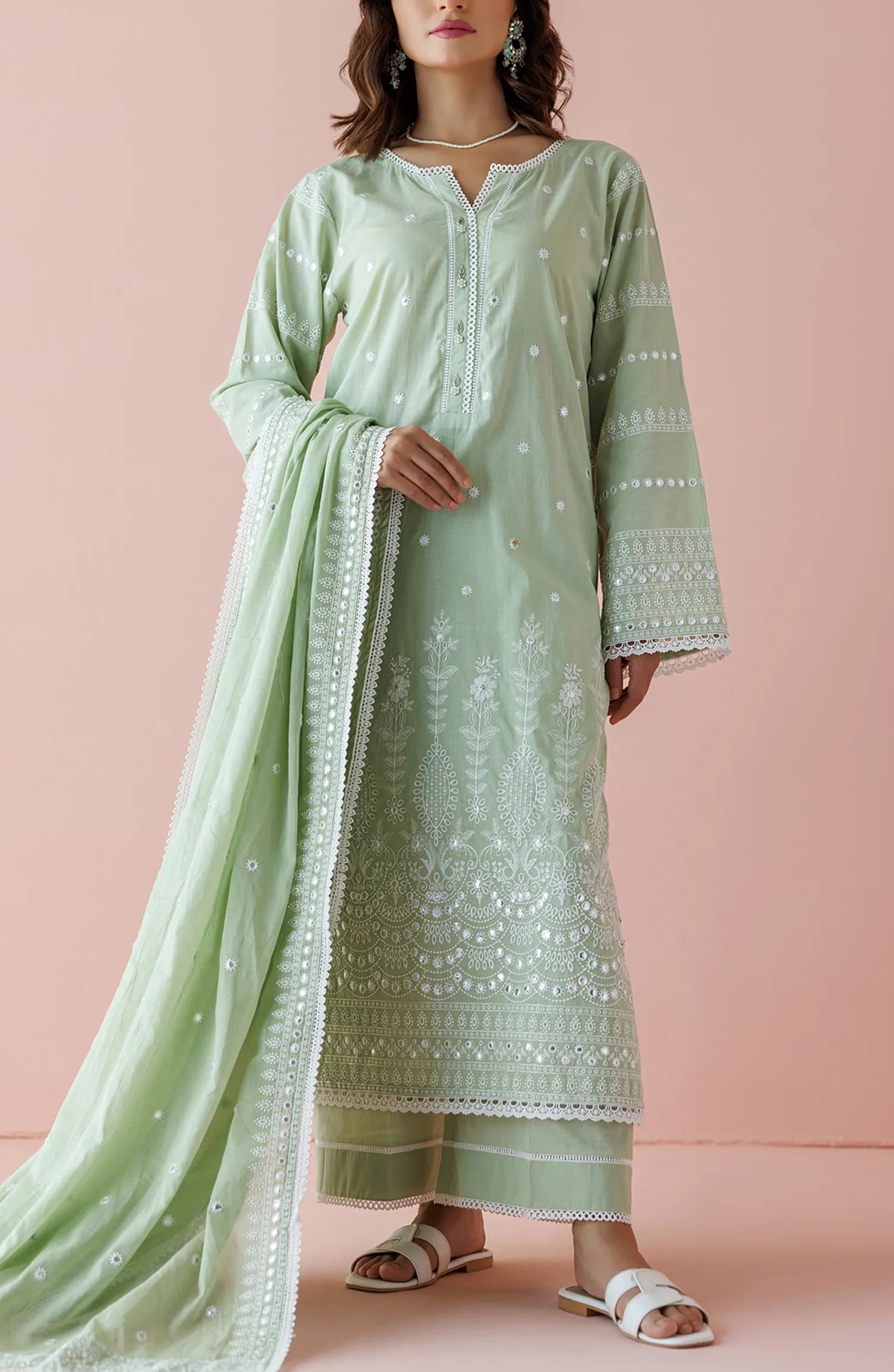 Stitched | 2 Piece | Chikankari | WRFC24S-2001