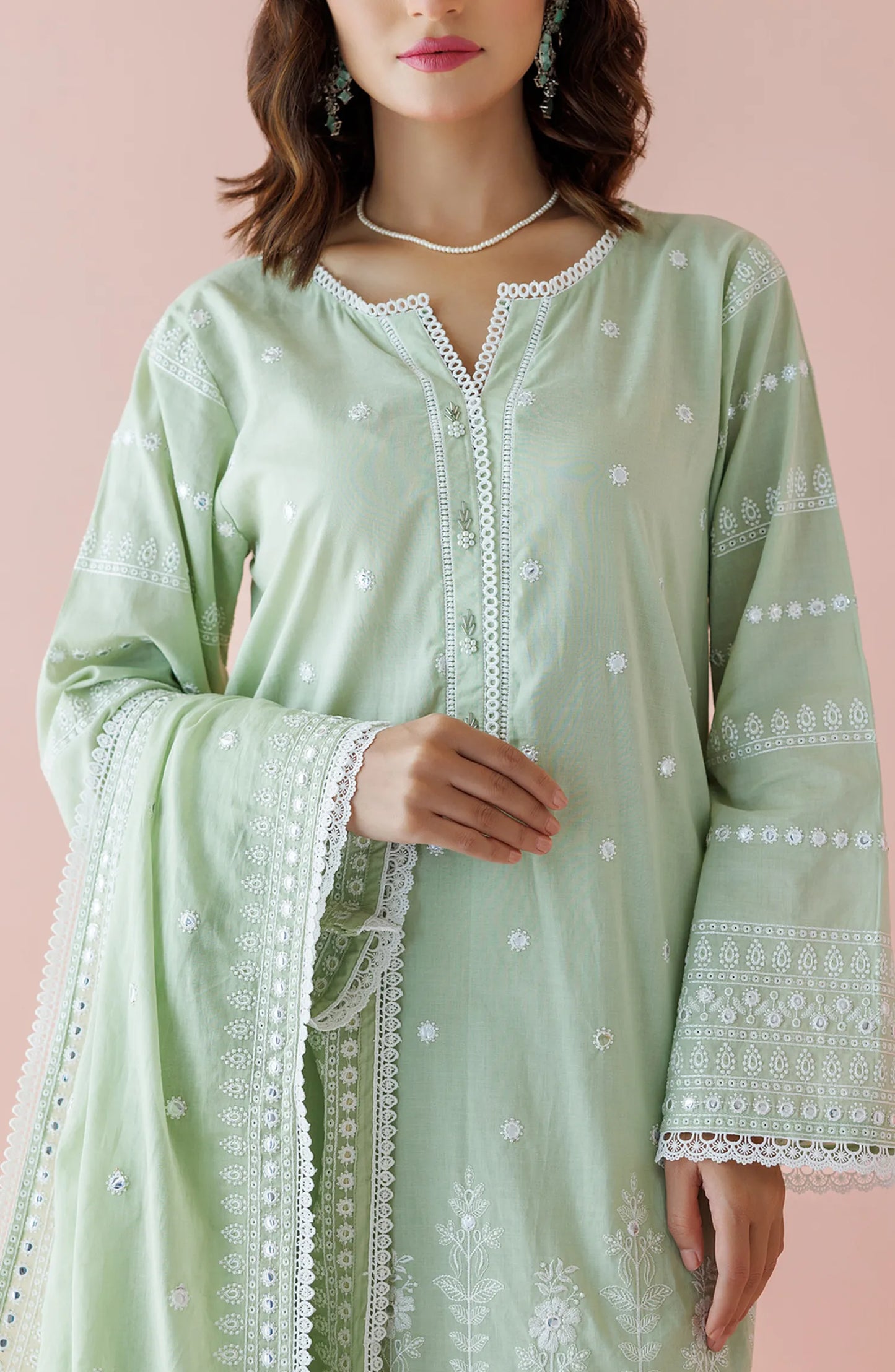 Stitched | 2 Piece | Chikankari | WRFC24S-2001