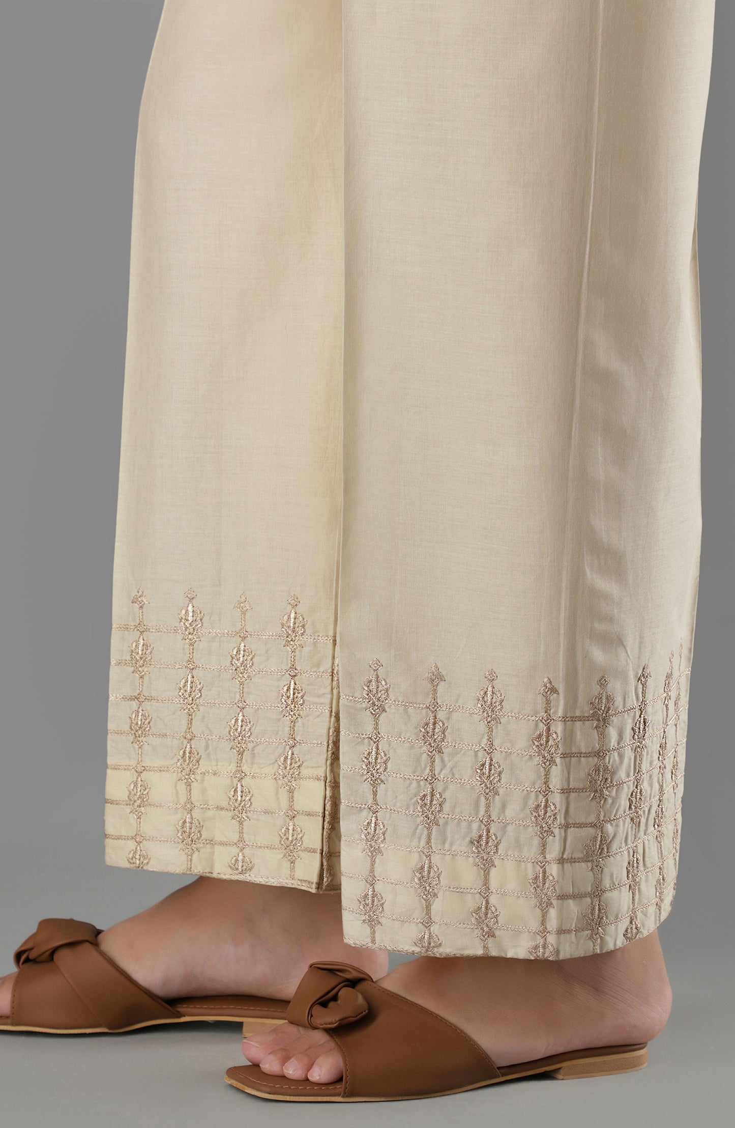 NRPE-65/S BEIGE CAMBRIC SCPANTS STITCHED BOTTOMS PANTS